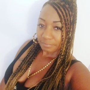 Meet your Posher, Rhonda